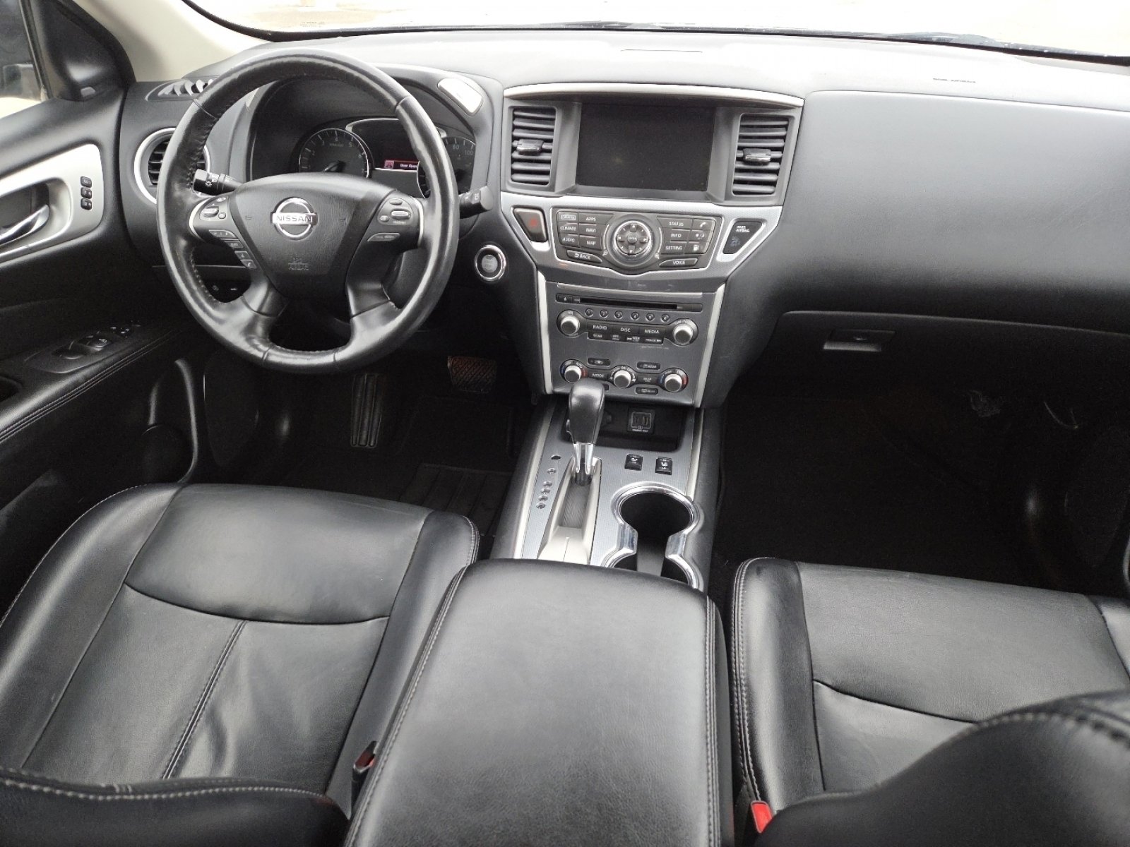 2020 Nissan Pathfinder SL