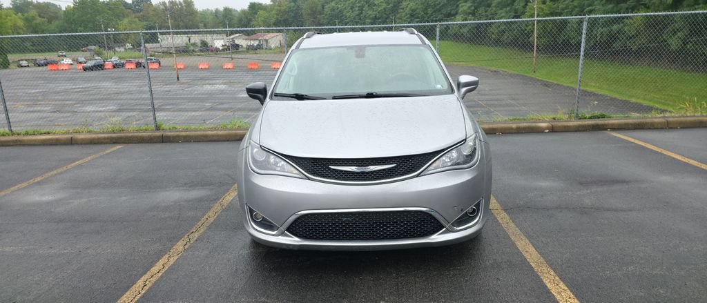 Used 2018 Chrysler Pacifica Touring-L