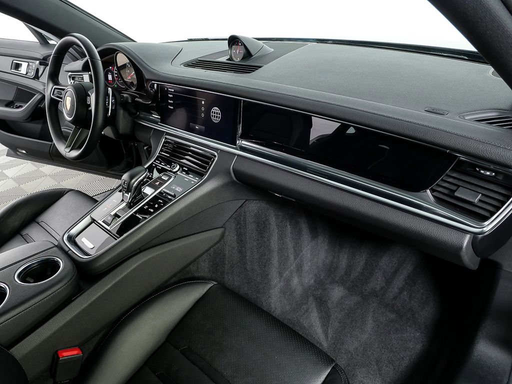 2023 Porsche Panamera 4S