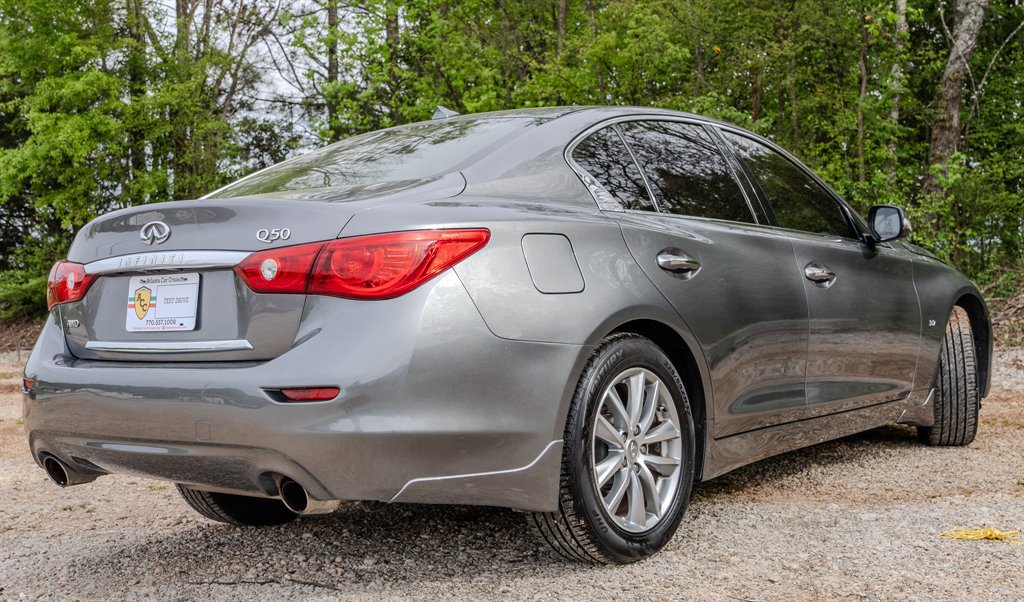 2015 INFINITI Q50 Premium