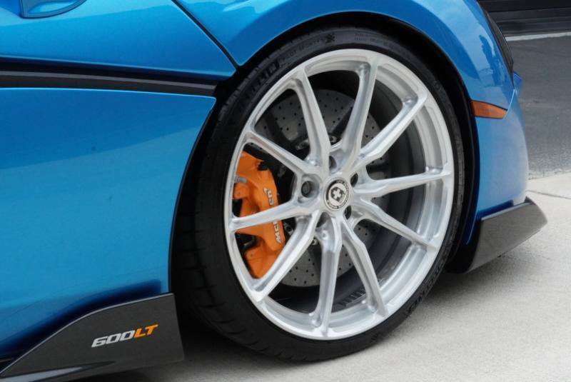 Used 2020 McLaren 600LT Spider photo 30