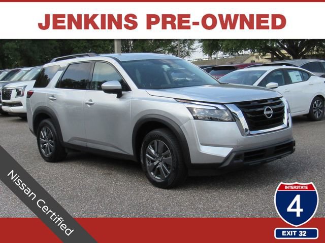 Certified 2024 Nissan Pathfinder SV