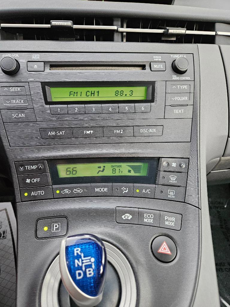 2010 Toyota Prius Two