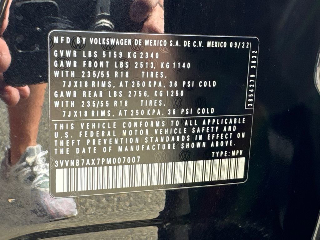 2023 Volkswagen Tiguan SE