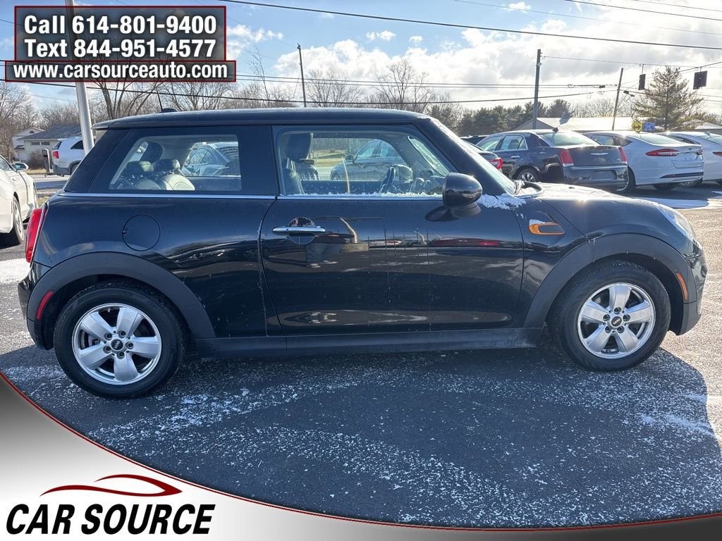 2017 MINI Cooper 2-Door Hardtop