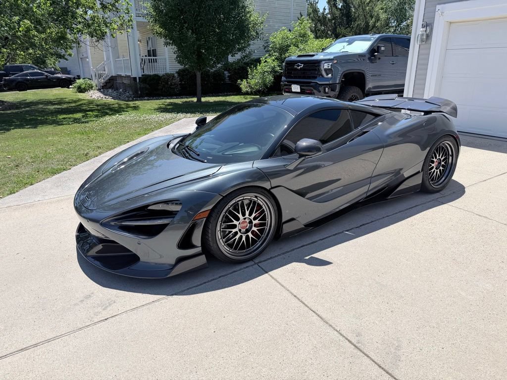 Used 2019 McLaren 720S Performance photo 18
