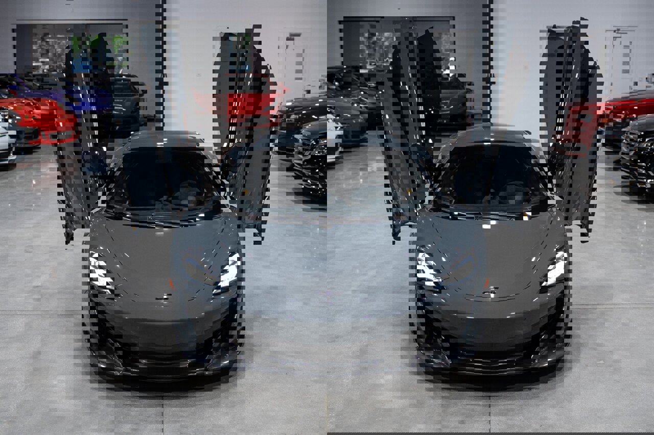 Used 2019 McLaren 600LT photo 34