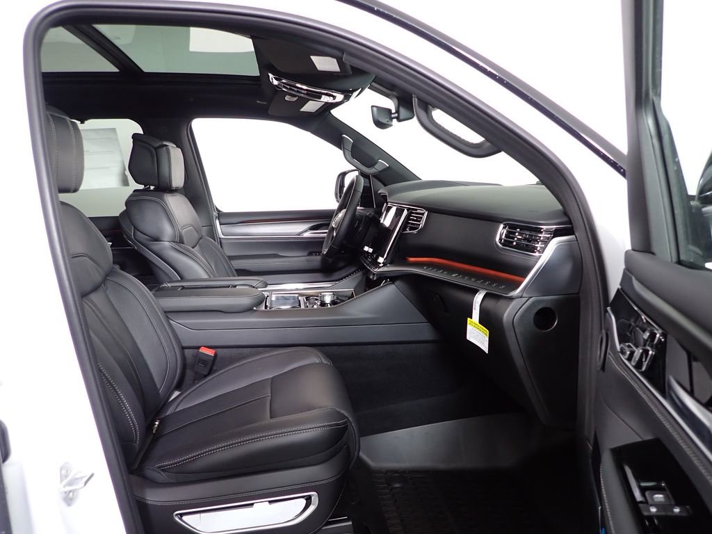 2026 Jeep Grand Wagoneer Summit