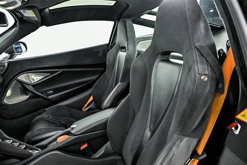 Used 2019 McLaren 720S Performance photo 20