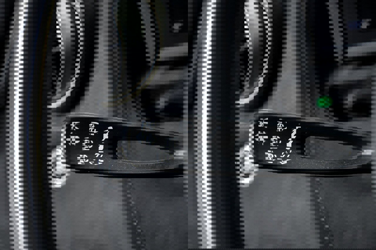 Used 2018 McLaren 720S Performance photo 29