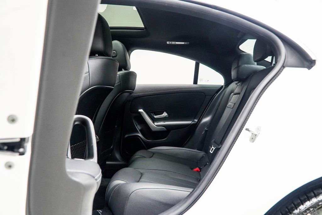 2025 Mercedes-Benz CLA 250