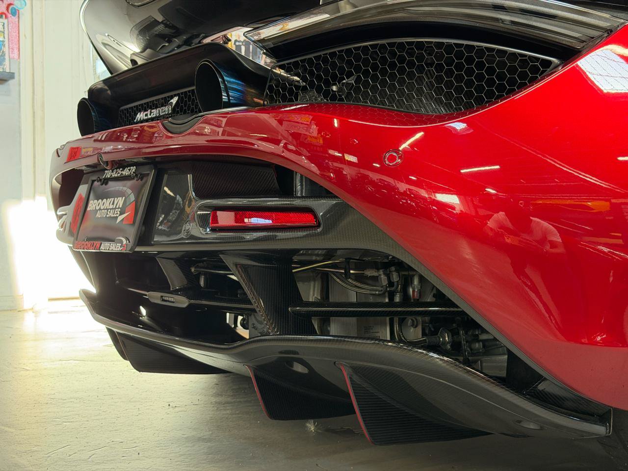 Used 2022 McLaren 720S Spider photo 25