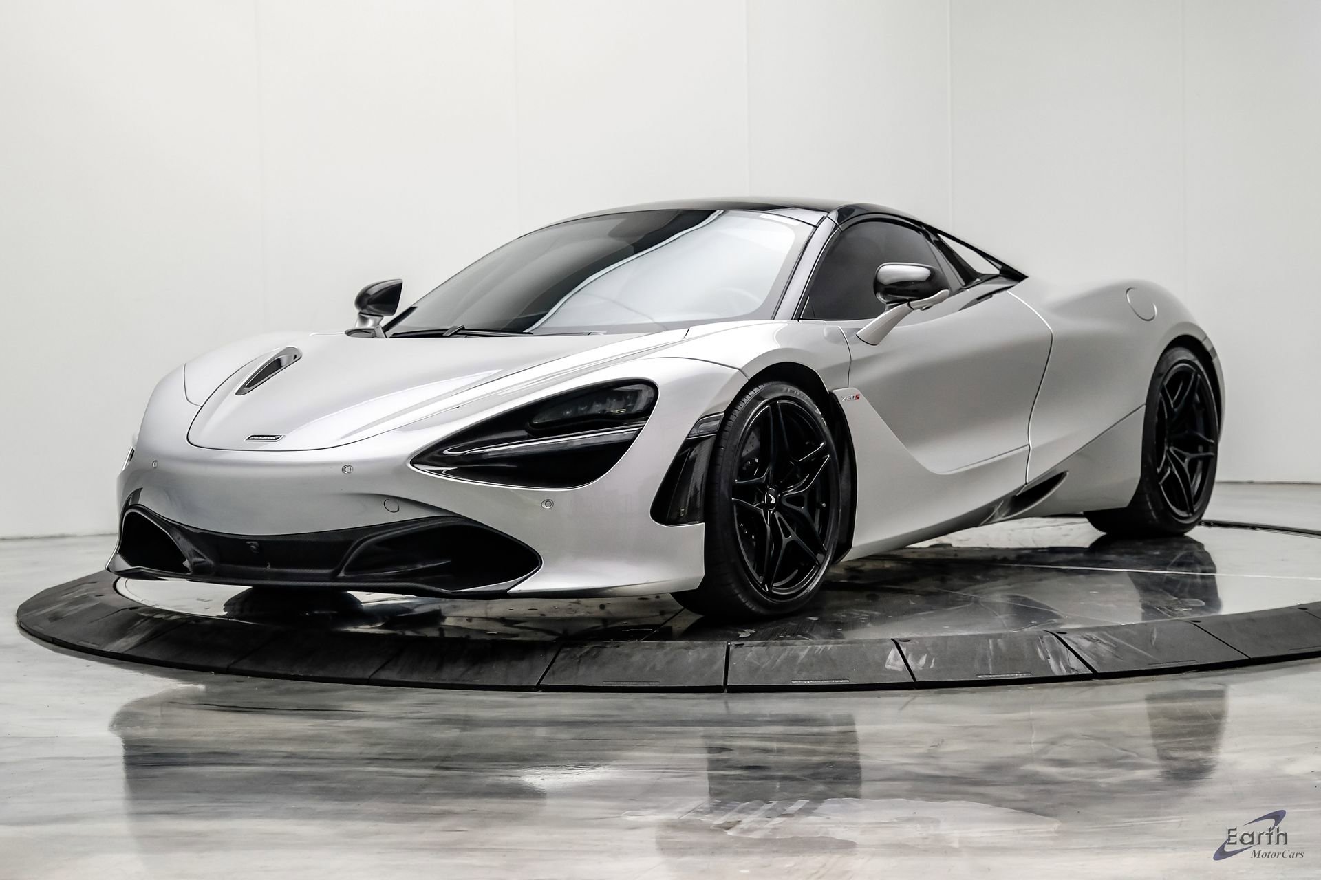 Used 2020 McLaren 720S Luxury photo 8
