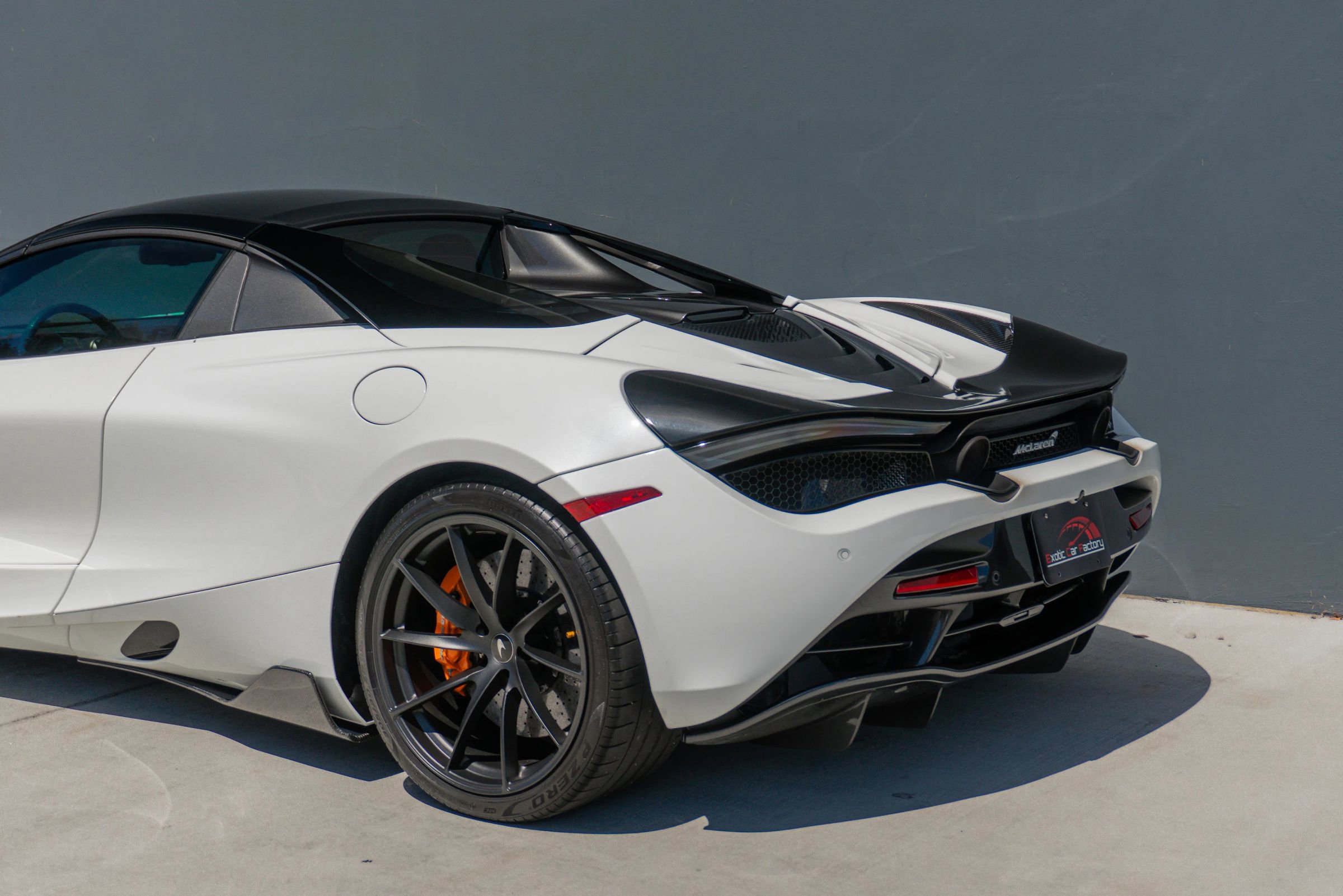 Used 2021 McLaren 720S Spider photo 22