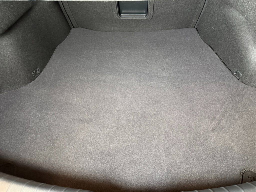 2018 Kia Cadenza Premium