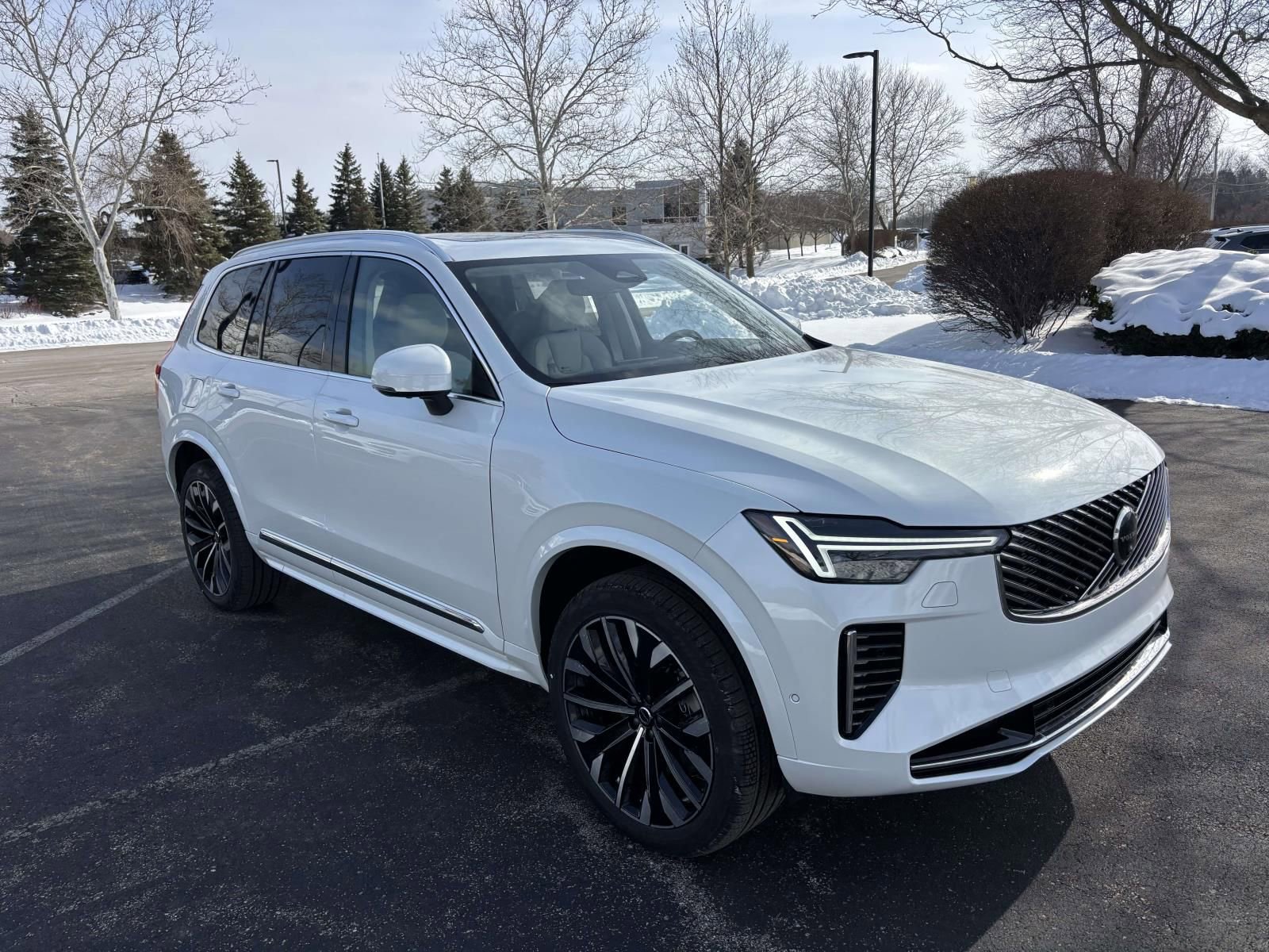 2026 Volvo Xc90 T8 Ultra