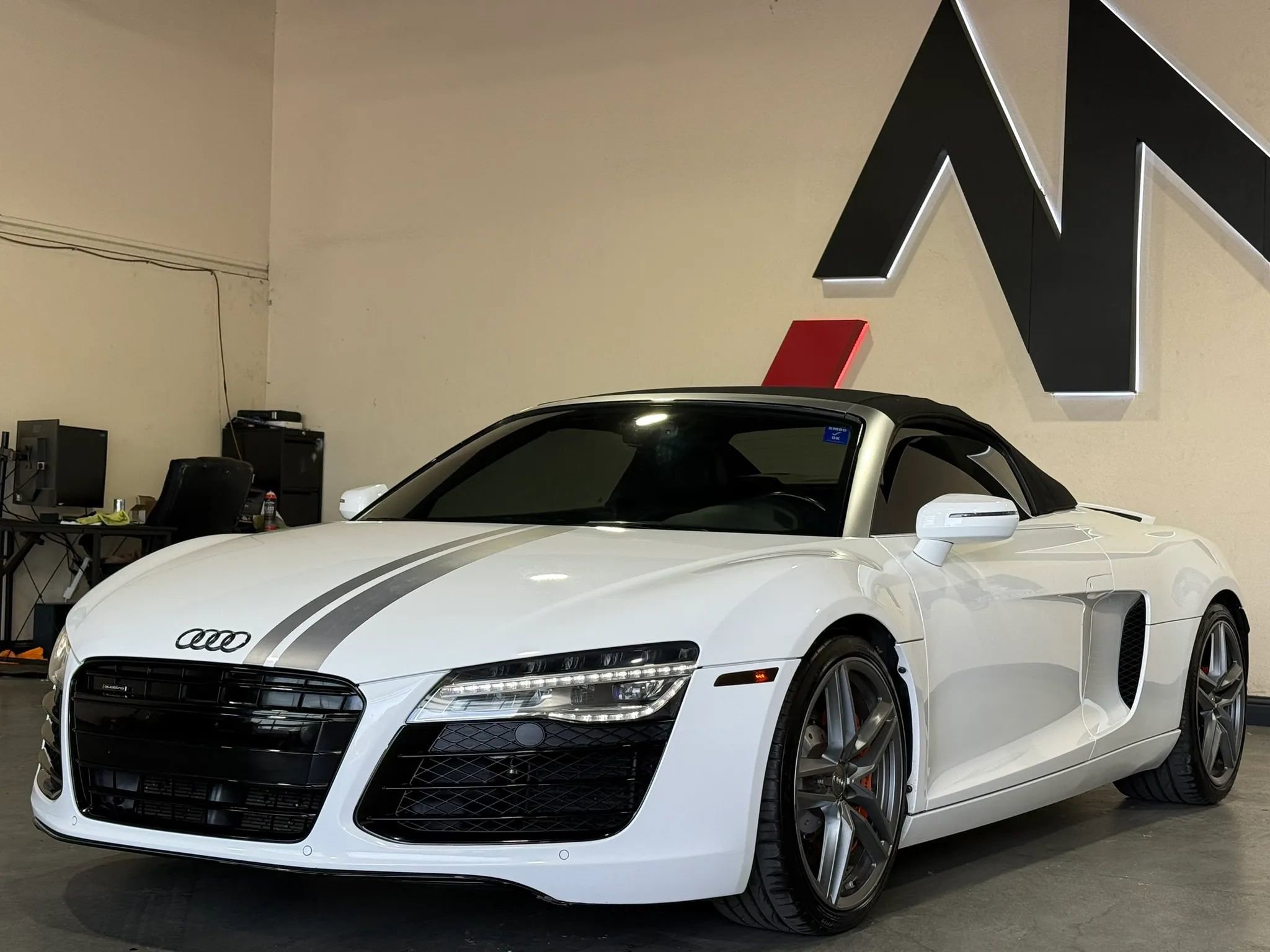 Used 2014 Audi R8 V8