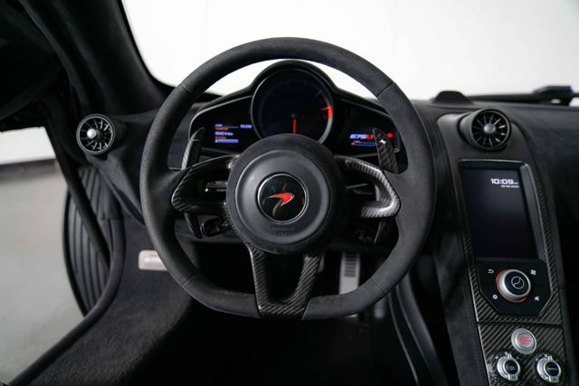 Used 2016 McLaren 675LT Coupe photo 18