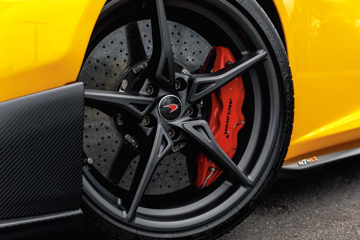 Used 2016 McLaren 675LT Coupe photo 44