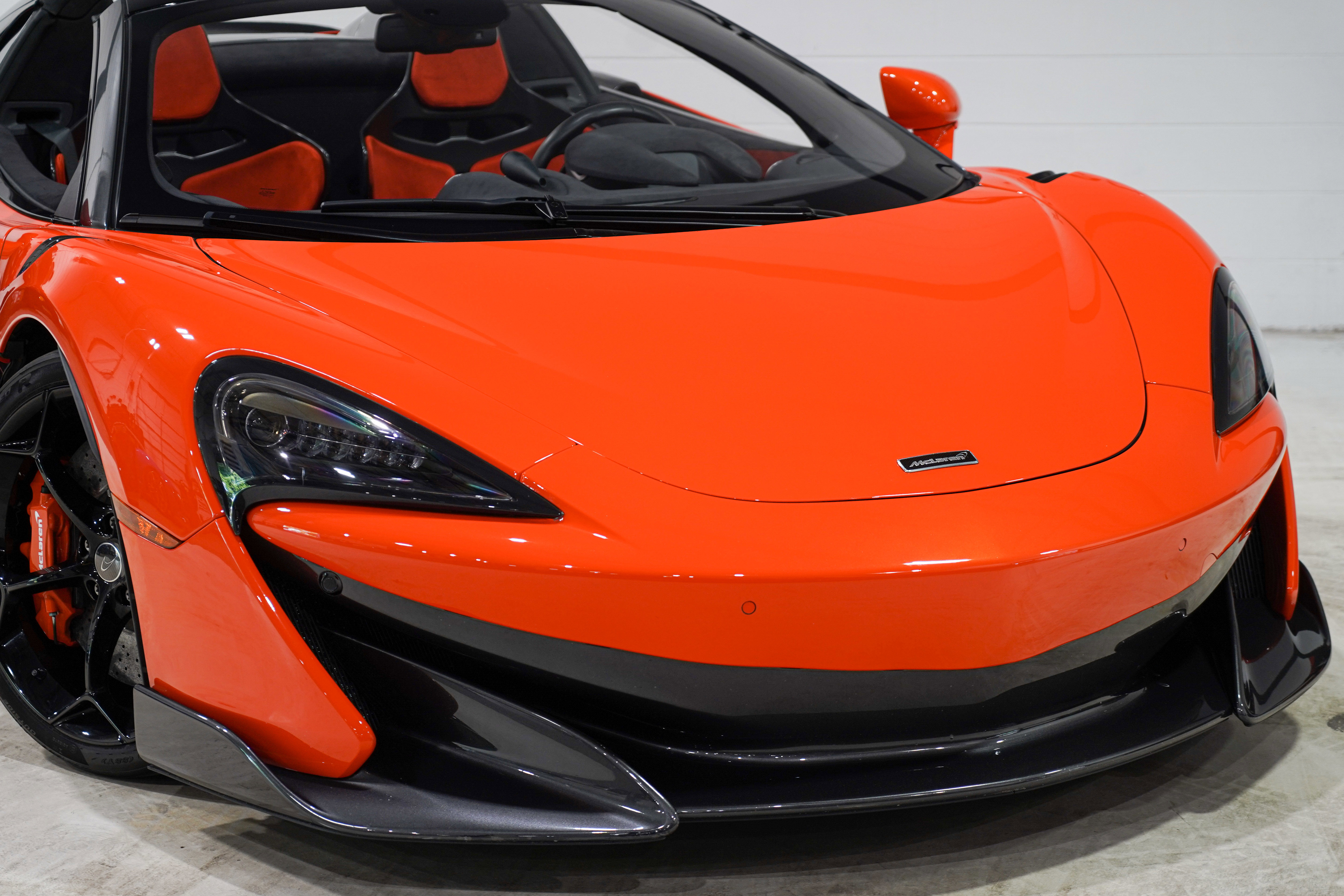 Used 2020 McLaren 600LT Spider photo 26