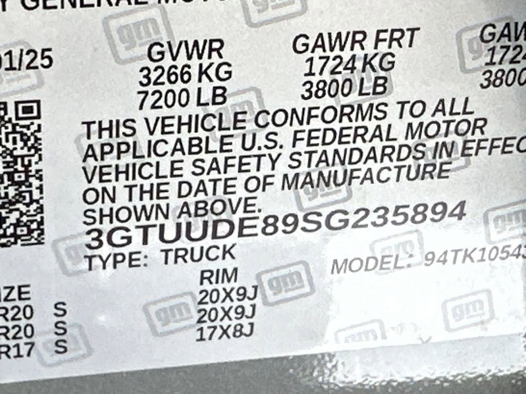 2025 GMC Sierra 1500 SLT