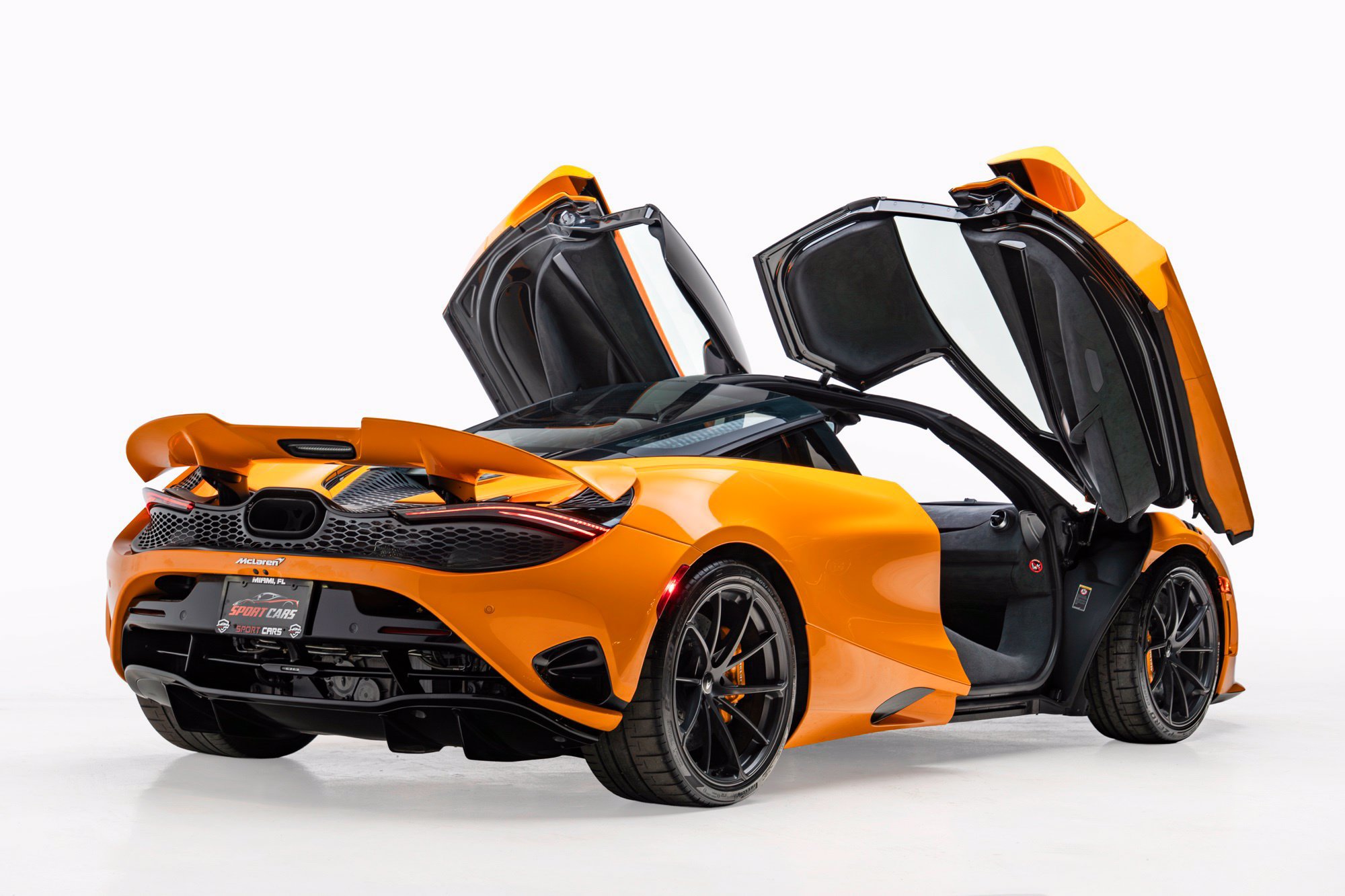 Used 2024 McLaren 750S photo 10