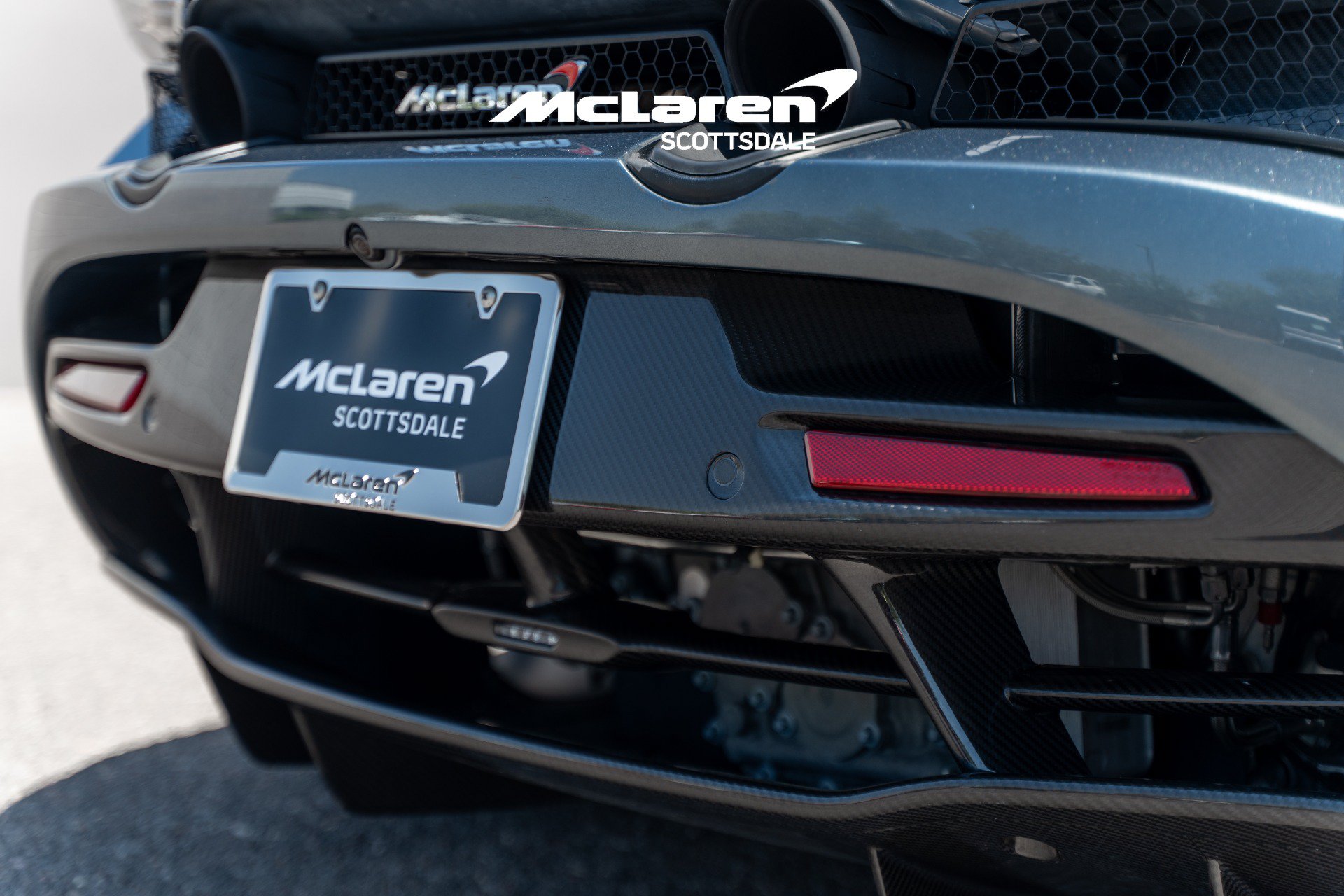 Used 2018 McLaren 720S Performance photo 34