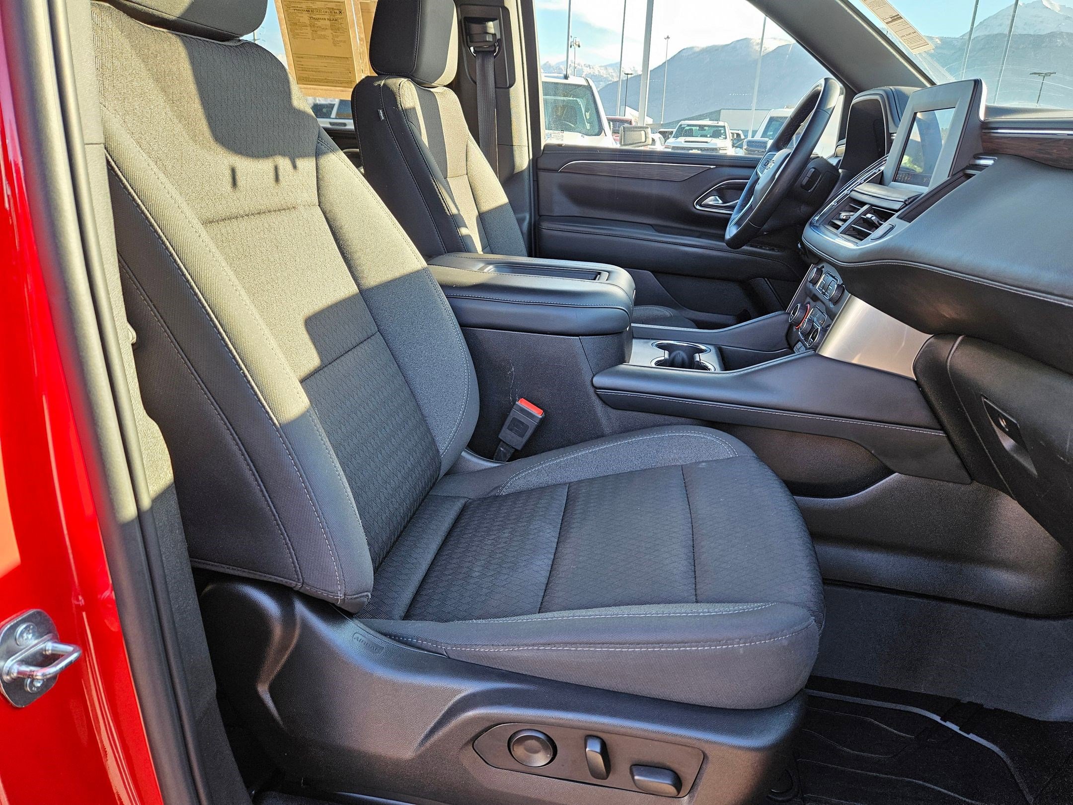 2023 Chevrolet Tahoe LS