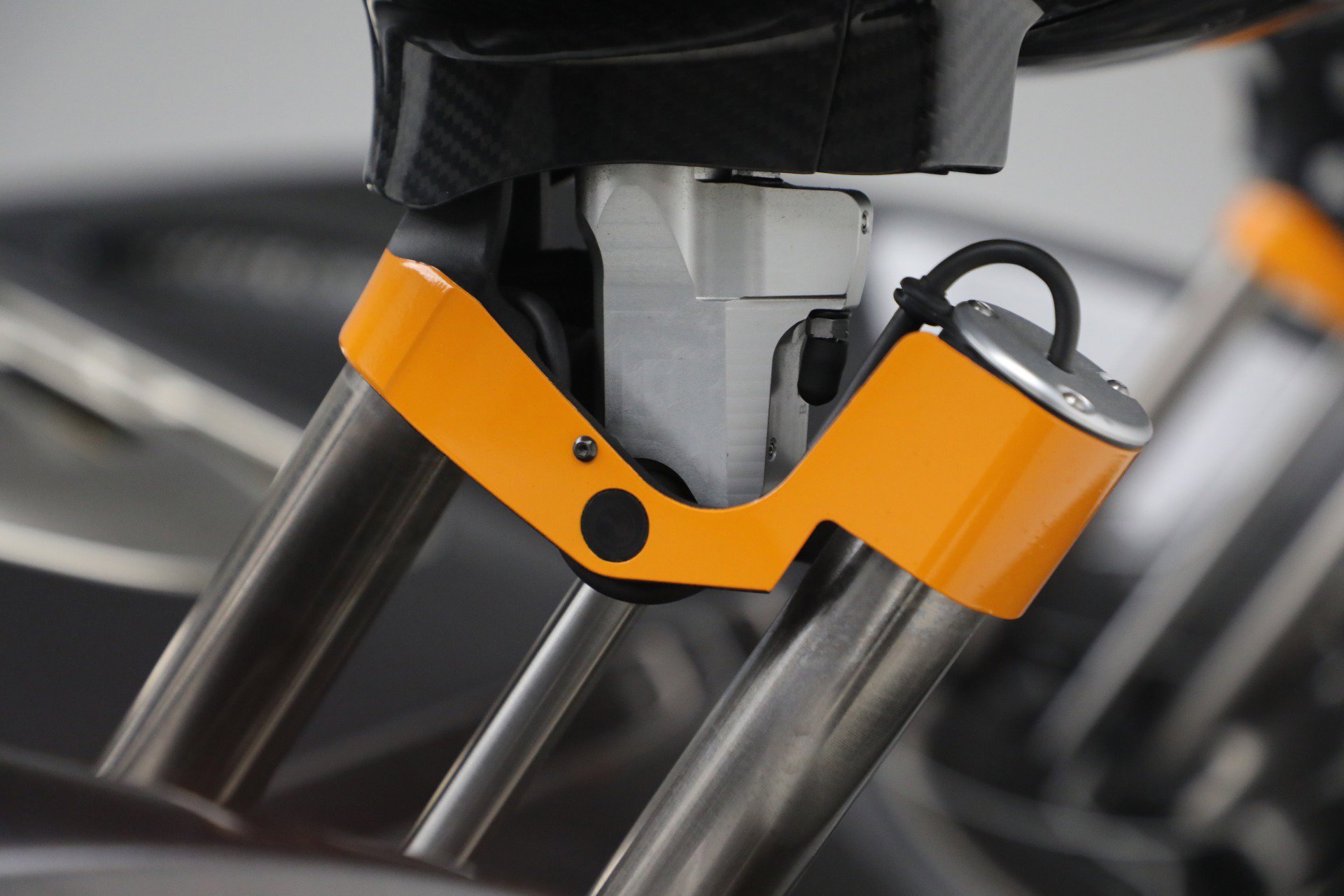 Used 2014 McLaren P1 photo 37