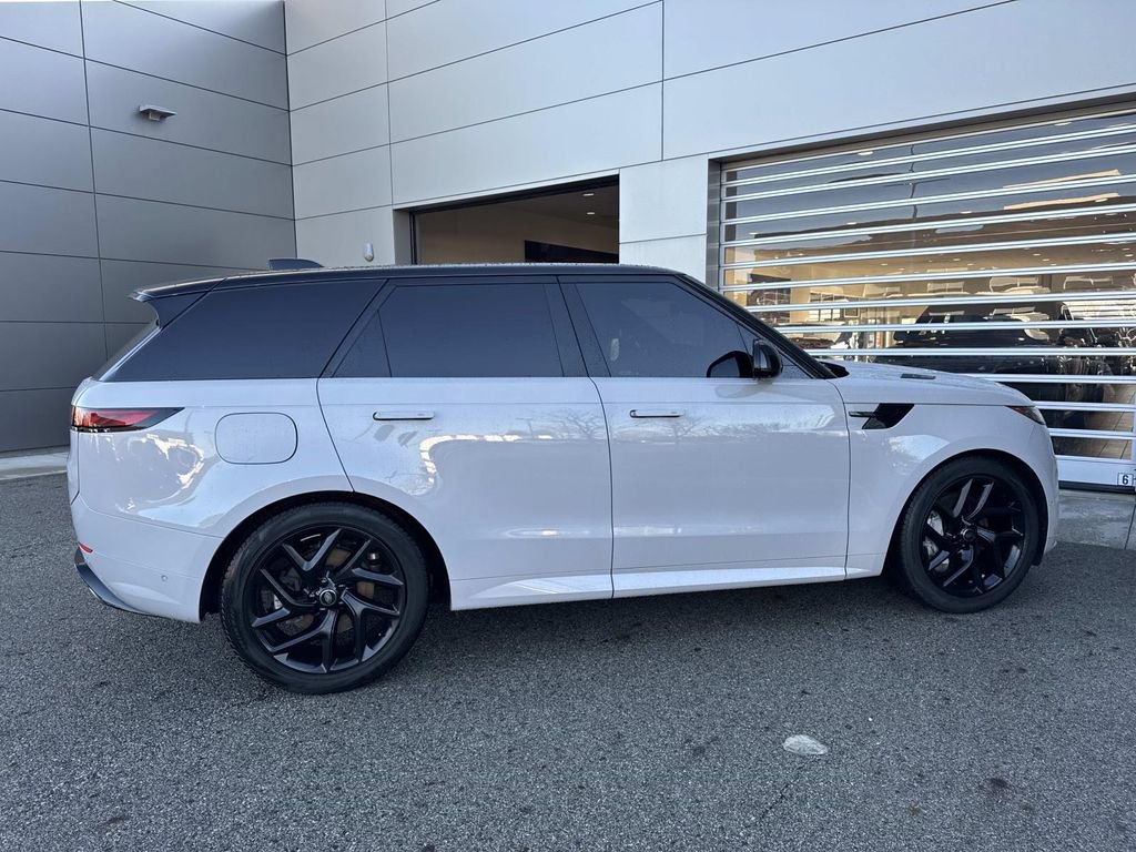 2025 Land Rover Range Rover Sport Dynamic SE