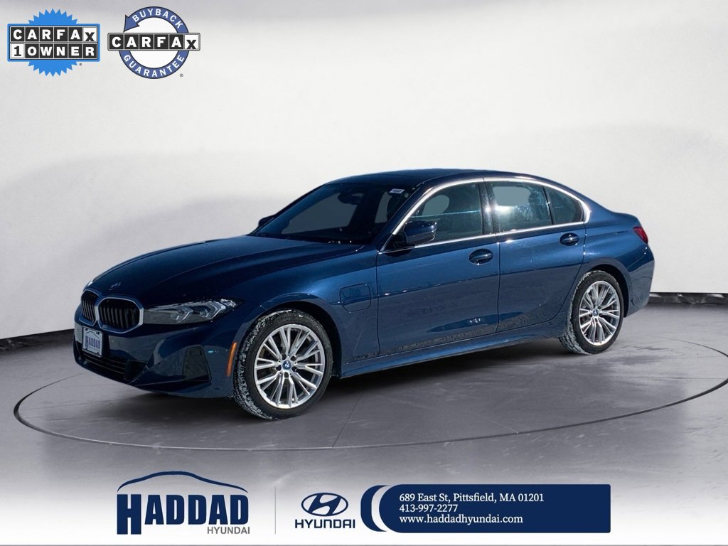 2024 BMW 3 Series 330e xDrive
