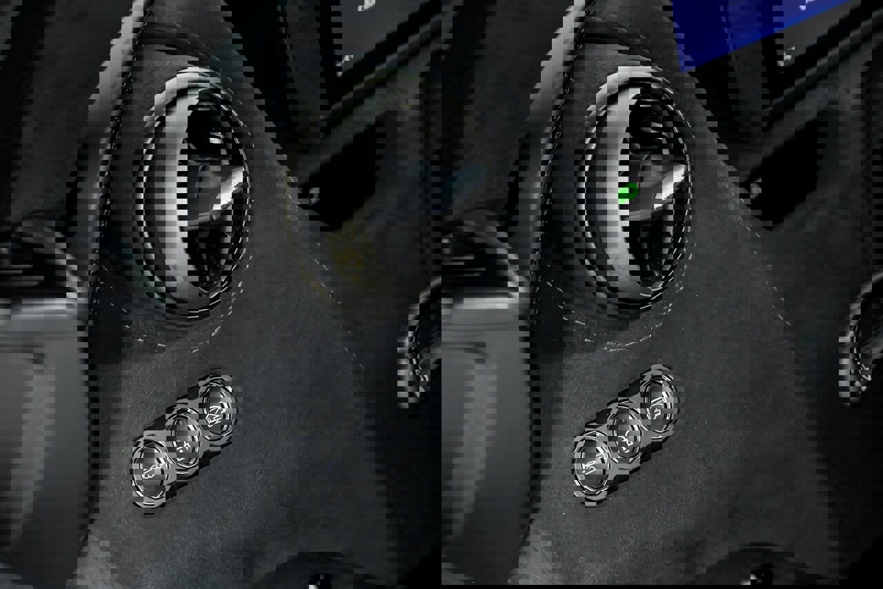 Used 2019 McLaren 720S Performance photo 26