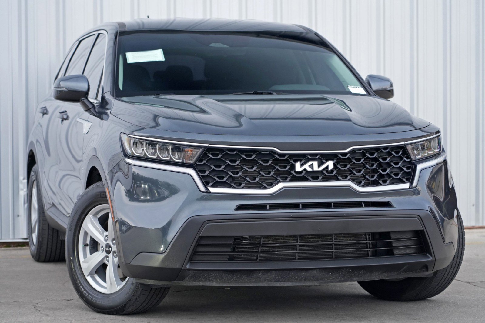 2022 Kia Sorento LX