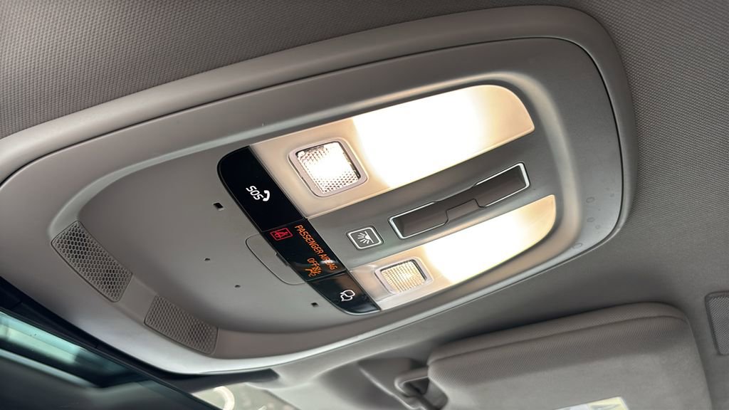 2023 Volvo Xc90 B6 Plus