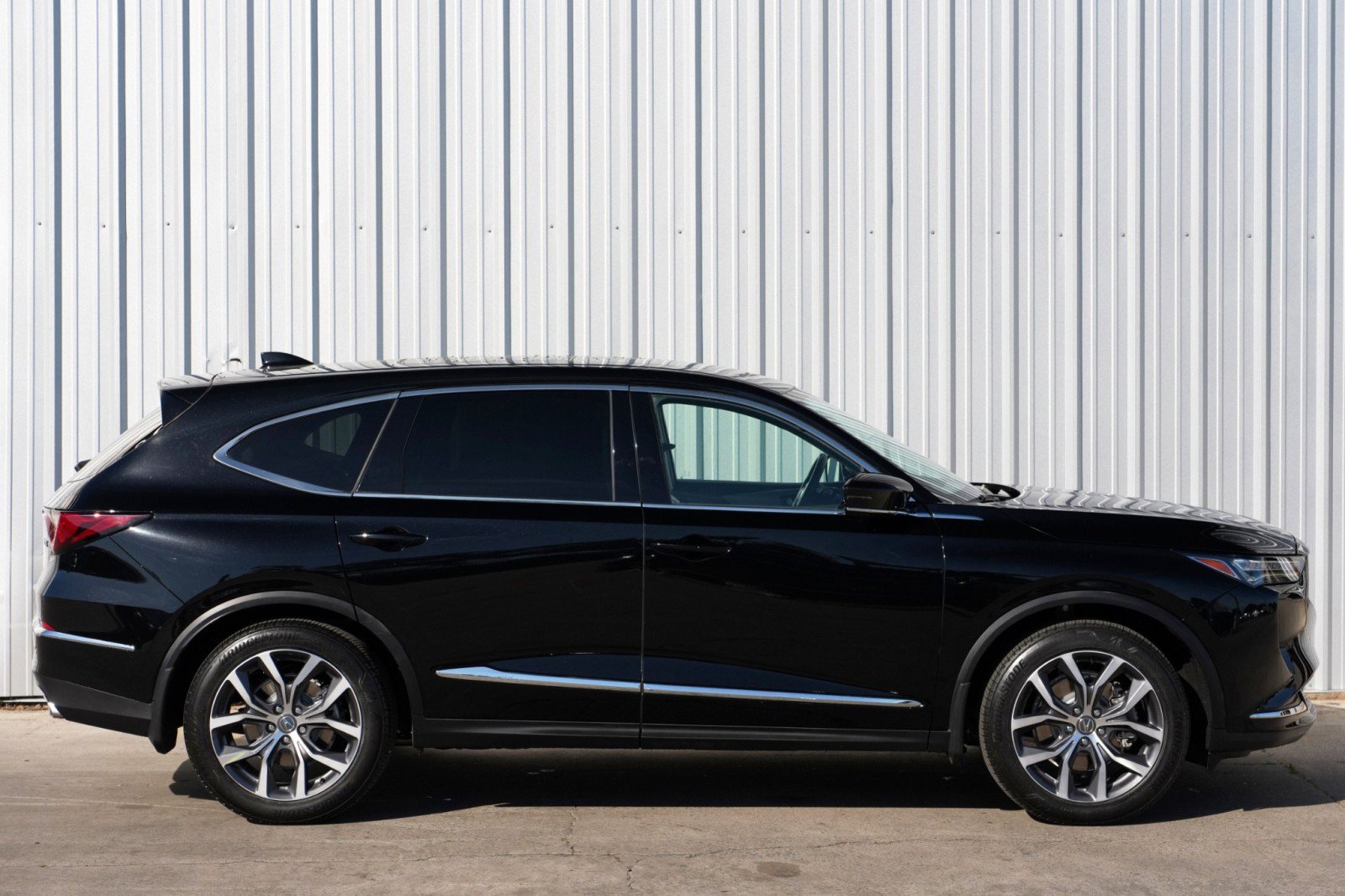 2023 Acura MDX FWD w/ Technology Package