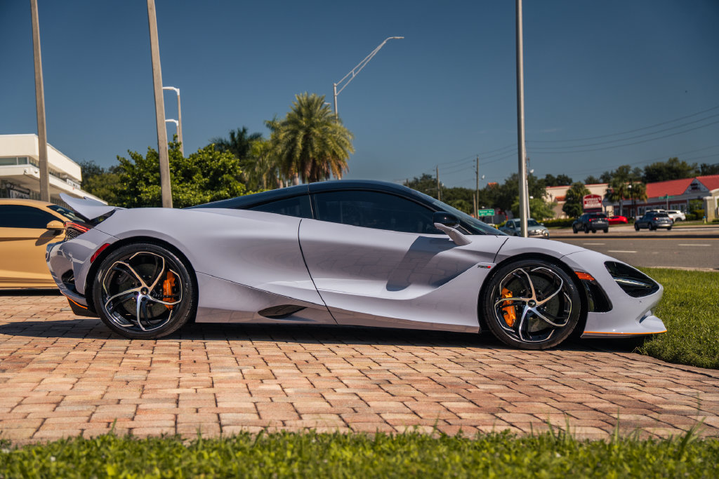 Used 2024 McLaren 750S photo 7