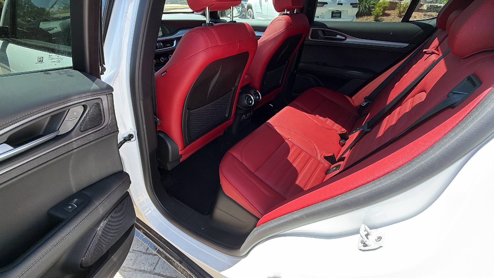 2025 Alfa Romeo Stelvio Sprint