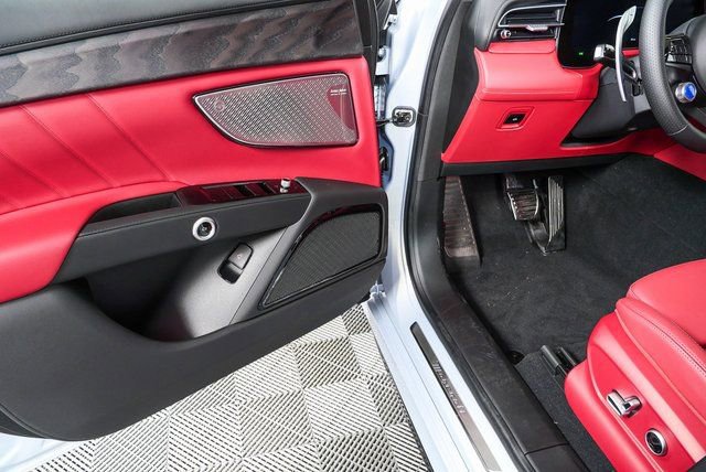 2026 Maserati Grecale Modena