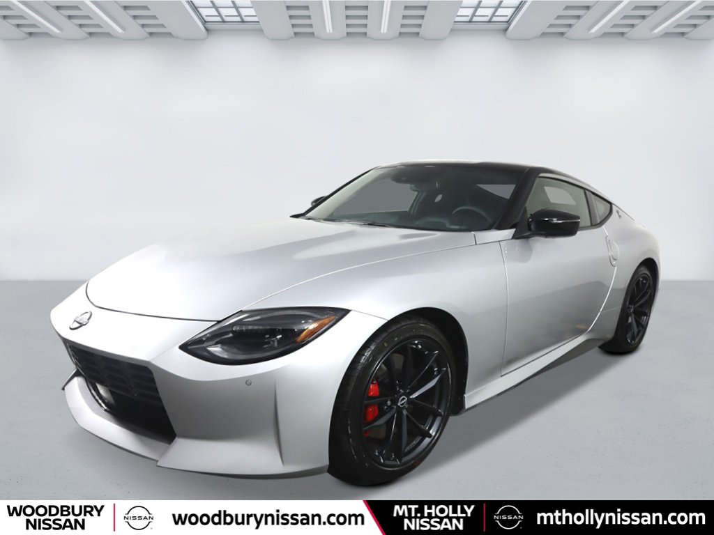 New 2025 Nissan Z Performance w/ Floor Mat Package