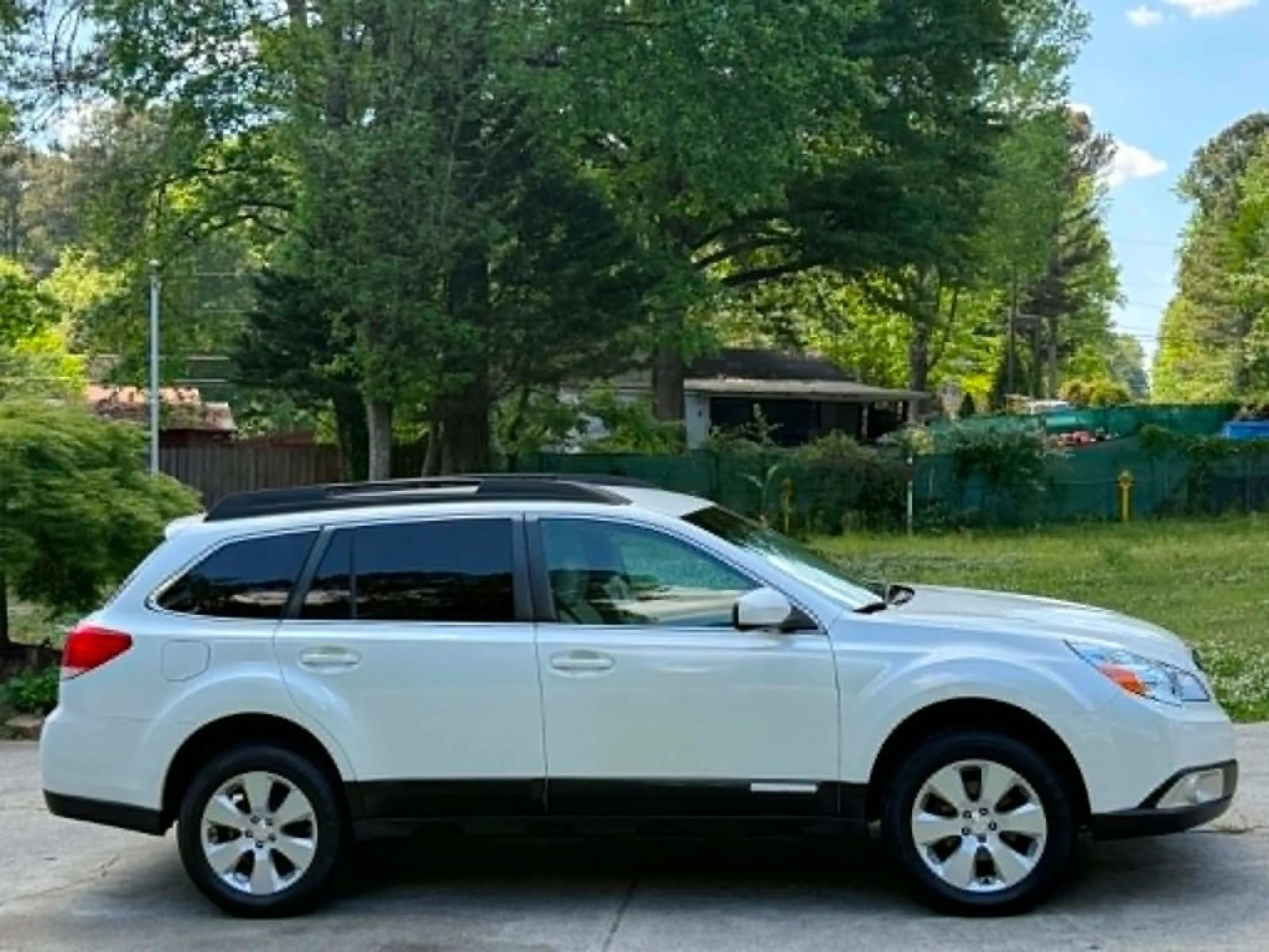 2012 Subaru Outback 2.5i Premium