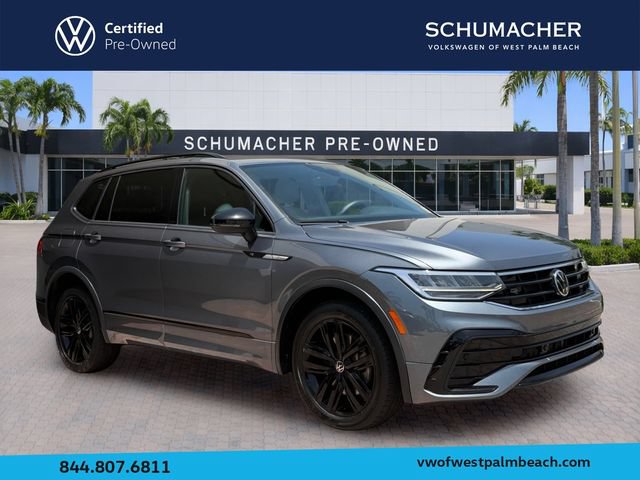 Certified 2022 Volkswagen Tiguan SE R-Line