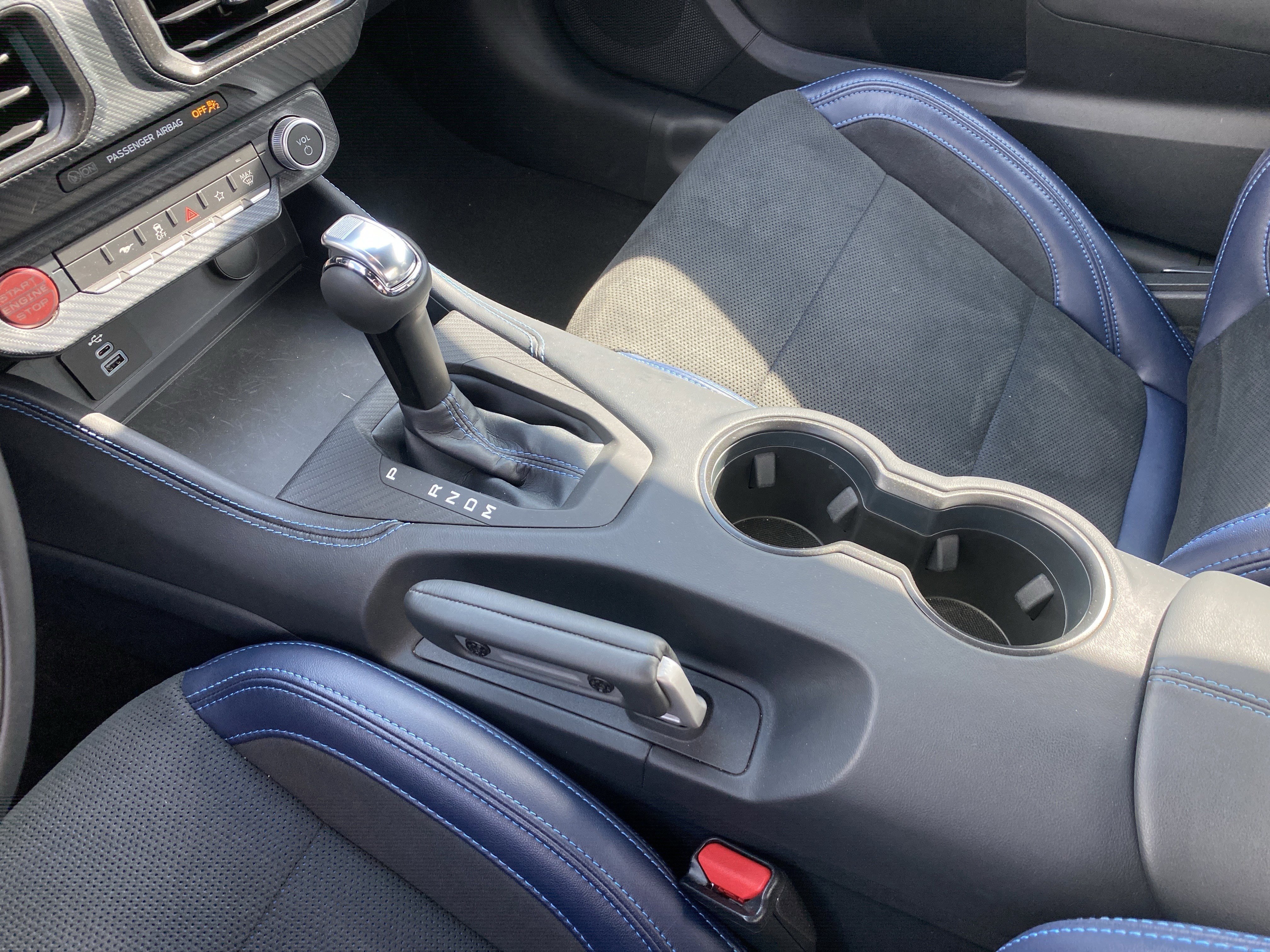 2025 Ford Mustang Dark Horse