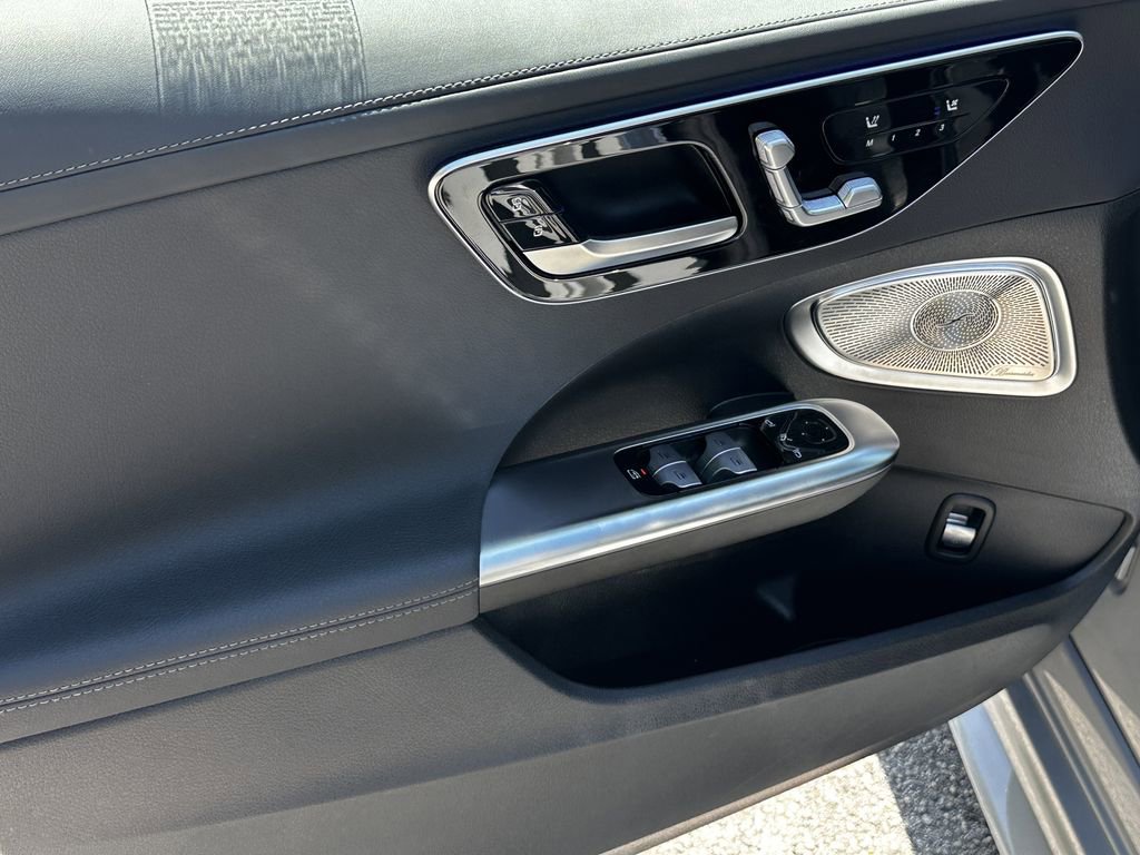 2025 Mercedes-Benz C 300 Sedan