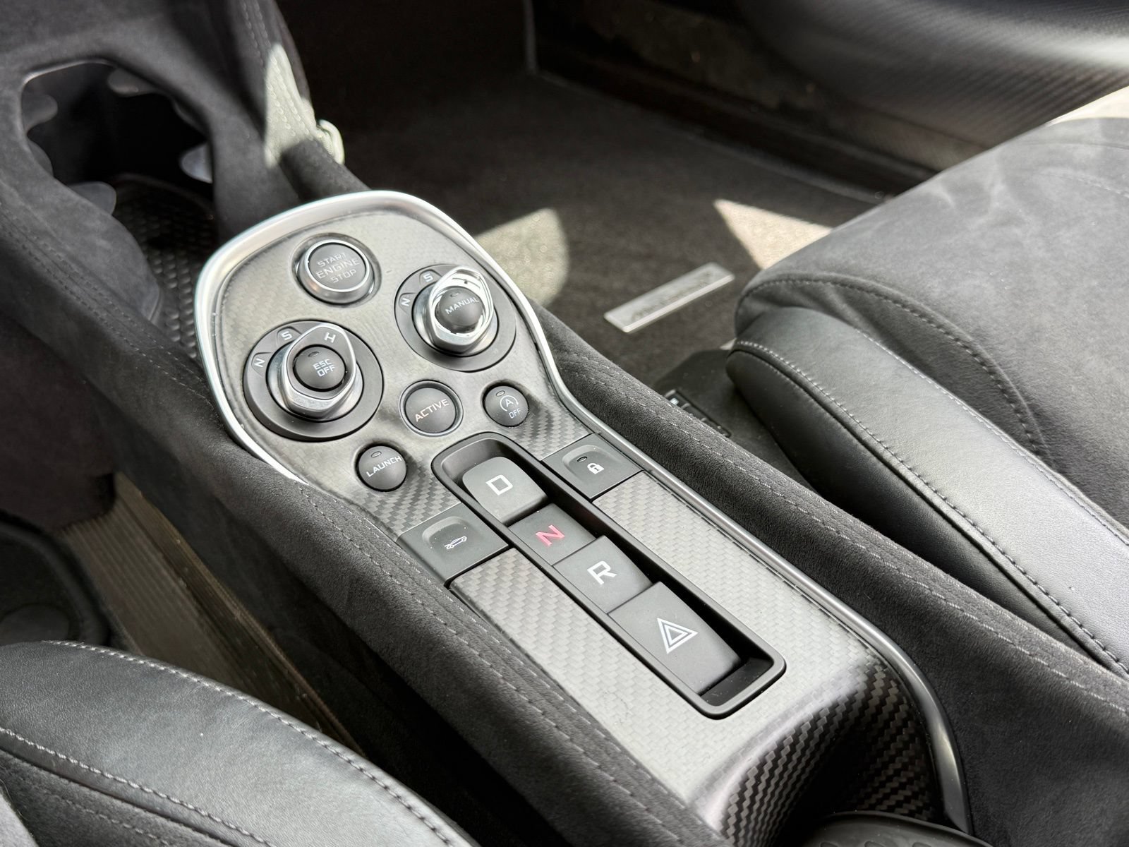 Used 2019 McLaren 600LT photo 32