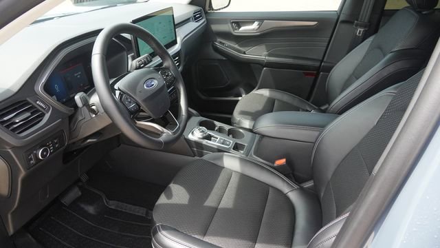 2025 Ford Escape SE