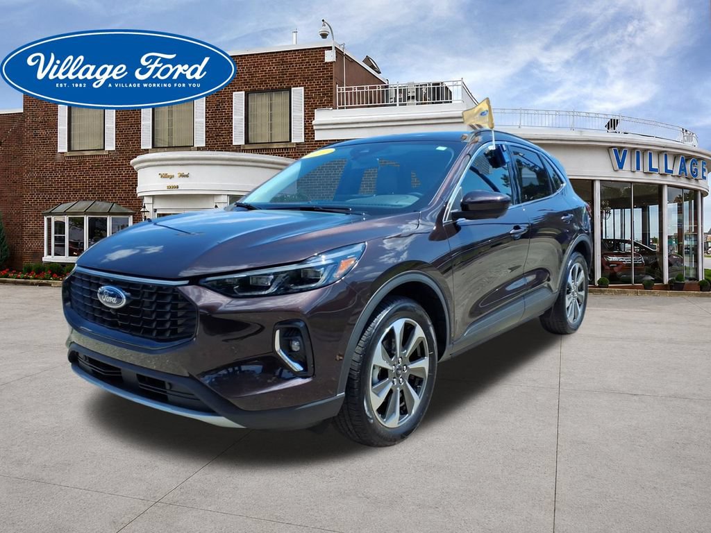 Certified 2023 Ford Escape Platinum