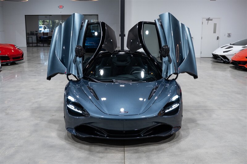 Used 2018 McLaren 720S Performance photo 33