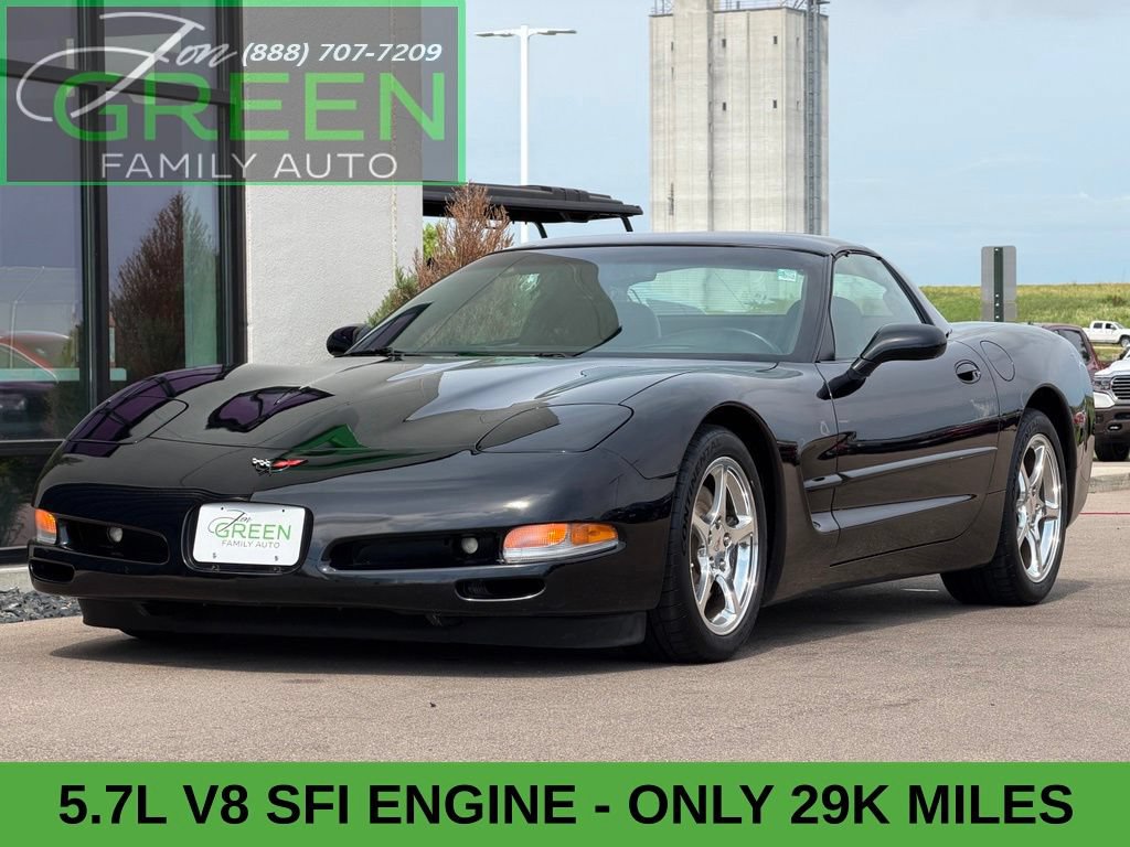 Used 2004 Chevrolet Corvette Coupe w/ Preferred Equipment Group