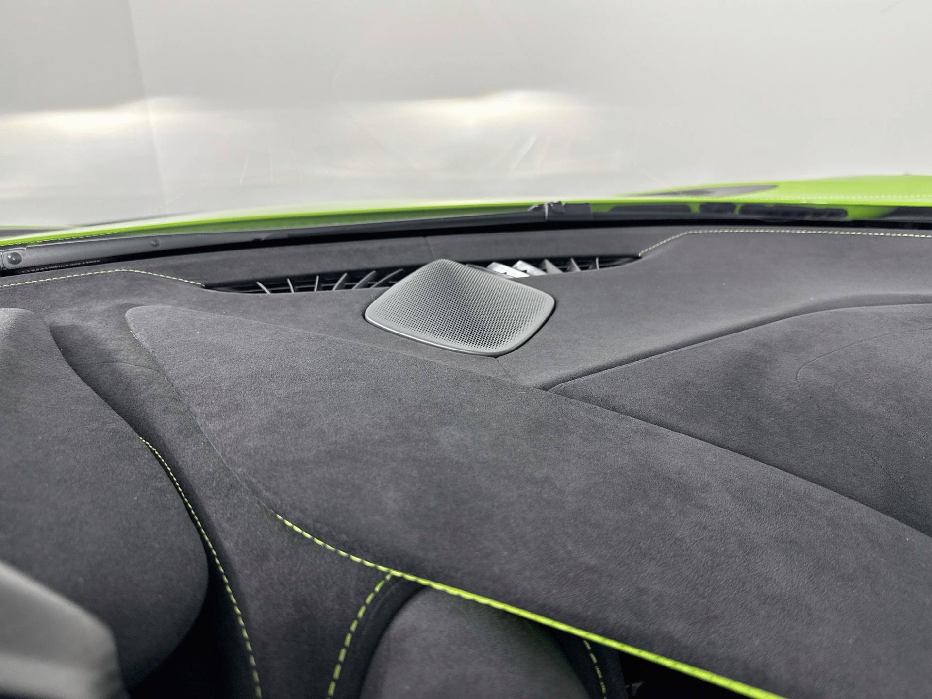 Used 2022 McLaren 765LT photo 41