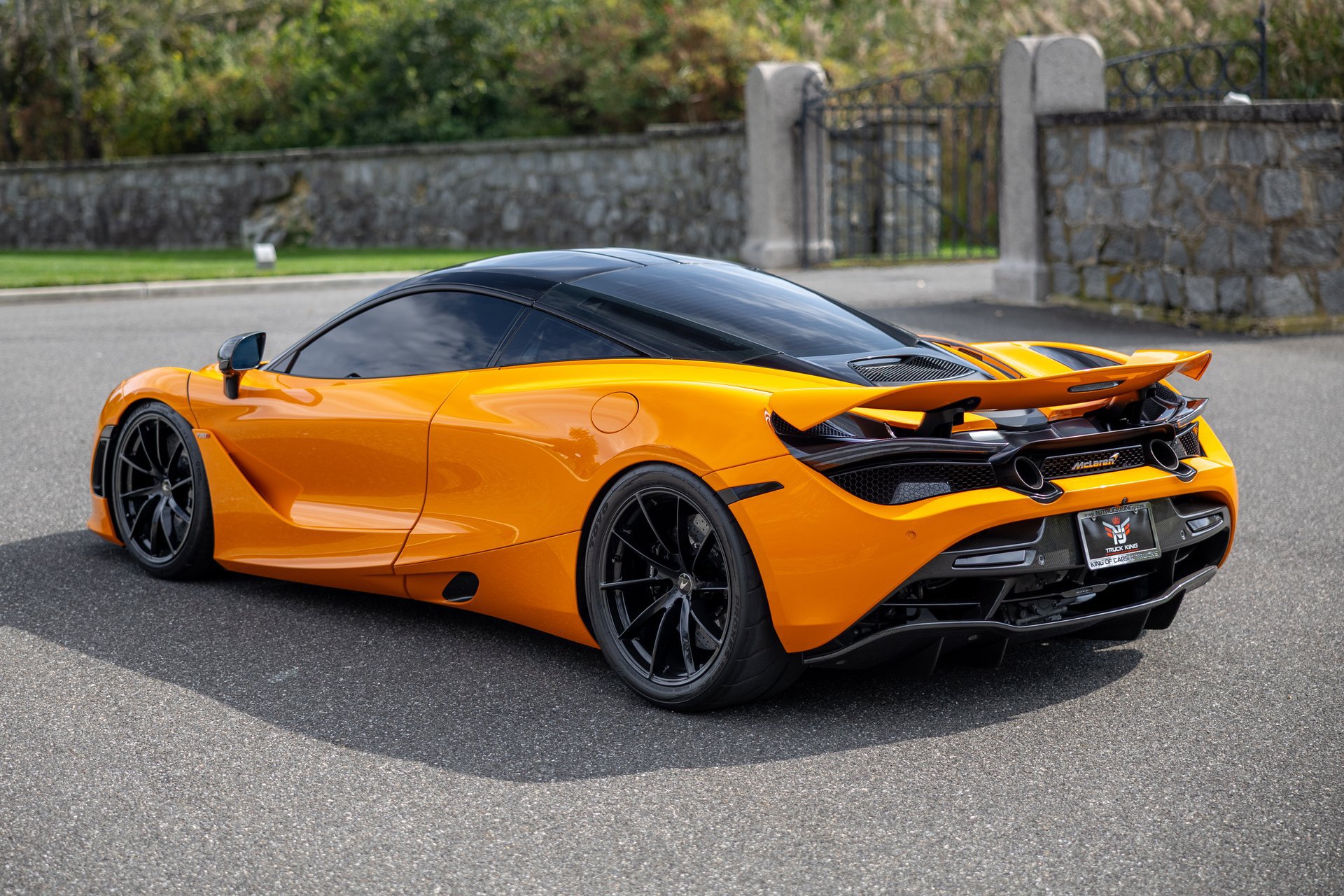 Used 2019 McLaren 720S photo 24